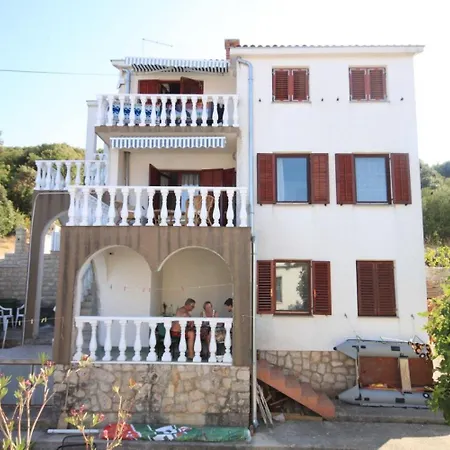 Nada - 100 M From Apartament Kali