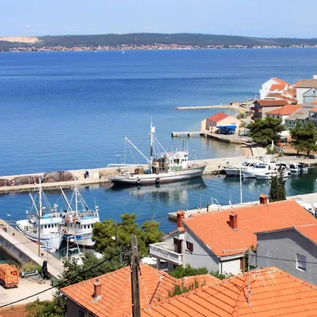 Appartamento Nada - 100 M From